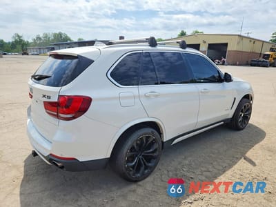 Trzecie zdjęcie samochodu z tyłu: 2016 BMW X5 XDRIVE35I VIN:5UXKR0C56G0U08775 - miniatura