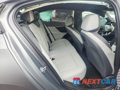 Zdjęcie 10 z 12 samochodu: 2024 BMW 530 XI VIN:WBA53FJ08RCP92695 - miniatura