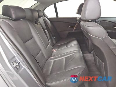 Zdjęcie 10 z 12 samochodu: 2007 BMW 530 I VIN:WBANE73557CM57500 - miniatura