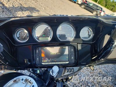 Zdjęcie 7 z 8 samochodu: 2014 HARLEY-DAVIDSON FLHTK ELECTRA GLIDE ULTRA LIMITED VIN:1HD1KEL12EB647302 - miniatura