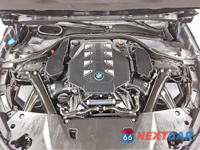 Zdjęcie 11 z 12 samochodu: 2023 BMW 760 XI VIN:WBA33EJ01PCN17880 - miniatura