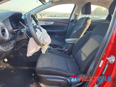 Zdjęcie 7 z 12 samochodu: 2023 KIA FORTE LXS VIN:3KPF24AD7PE664892 - miniatura