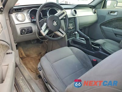 Zdjęcie 8 z 12 samochodu: 2007 FORD MUSTANG VIN:1ZVFT80N275305280 - miniatura