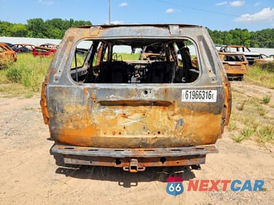Zdjęcie 6 z 12 samochodu: 2012 GMC YUKON XL DENALI VIN:1GKS1MEFXCR120645 - miniatura