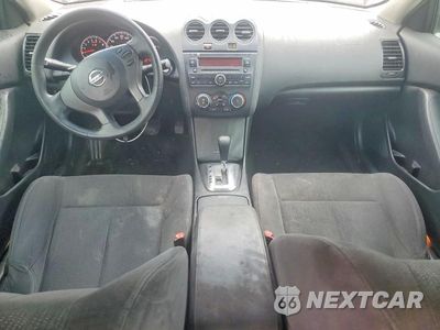 Zdjęcie 8 z 13 samochodu: 2011 NISSAN ALTIMA VIN:1N4AL2AP9BN503816 - miniatura