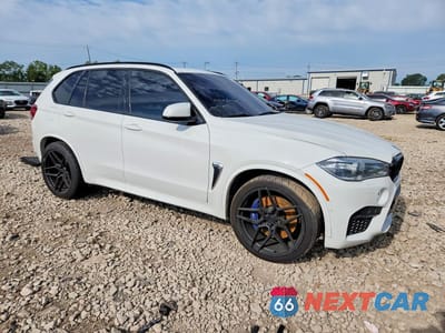 Czwarte zdjęcie samochodu z boku: 2018 BMW X5 M VIN:5YMKT6C5XJ0X21364 - miniatura