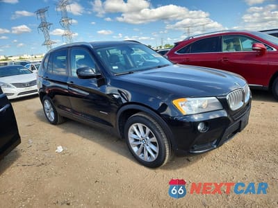 Czwarte zdjęcie samochodu z boku: 2013 BMW X3 XDRIVE28I VIN:5UXWX9C53D0D06375 - miniatura