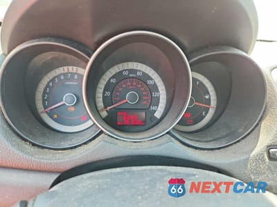 Zdjęcie 9 z 12 samochodu: 2011 KIA FORTE EX VIN:KNAFU4A22B5376580 - miniatura