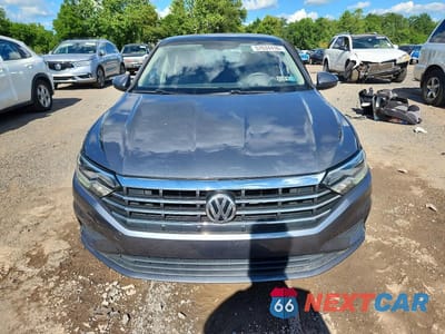Piąte zdjęcie samochodu w środku: 2020 VOLKSWAGEN JETTA S VIN:3VWCB7BU1LM026556 - miniatura