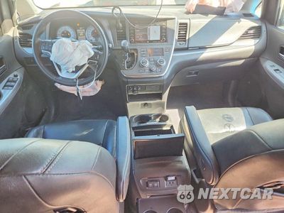 Zdjęcie 8 z 14 samochodu: 2019 TOYOTA SIENNA SE 8-PASSENGER VIN:5TDXZ3DC3KS996131 - miniatura
