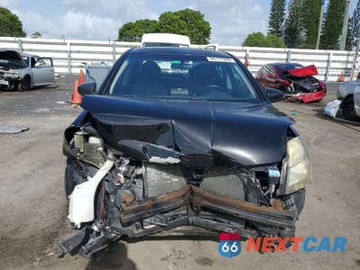 Piąte zdjęcie samochodu w środku: 2012 NISSAN SENTRA 2.0 VIN:3N1AB6AP8CL645163 - miniatura