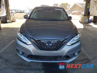 Piąte zdjęcie samochodu w środku: 2019 NISSAN SENTRA S VIN:3N1AB7AP7KY426590 - miniatura