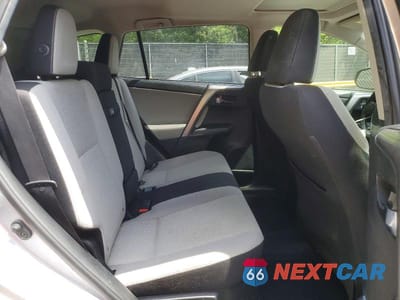 Zdjęcie 11 z 13 samochodu: 2018 TOYOTA RAV4 HYBRID XLE VIN:JTMRJREV4JD254124 - miniatura