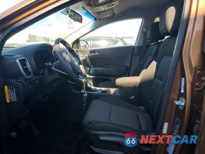 Zdjęcie 7 z 12 samochodu: 2017 KIA SPORTAGE LX VIN:KNDPMCAC6H7164465 - miniatura