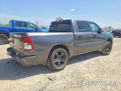 Trzecie zdjęcie samochodu z tyłu: 2024 RAM 1500 BIG HORN/LONE STAR VIN:1C6SRFFT3RN115668 - miniatura