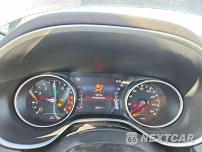 Zdjęcie 9 z 14 samochodu: 2019 JEEP COMPASS LATITUDE VIN:3C4NJDBB4KT631025 - miniatura