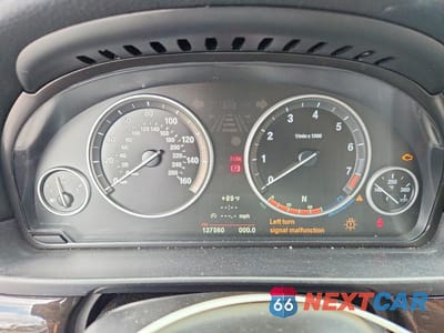 Zdjęcie 9 z 12 samochodu: 2012 BMW 550 XI VIN:WBAFU9C58CC787922 - miniatura