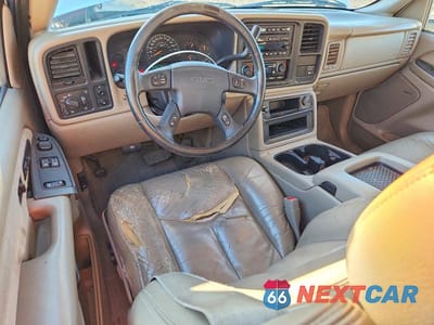 Zdjęcie 8 z 12 samochodu: 2003 GMC NEW SIERRA C1500 VIN:2GTEC19T431199854 - miniatura