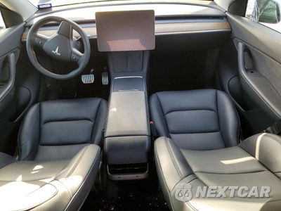 Zdjęcie 8 z 13 samochodu: 2022 TESLA MODEL Y VIN:7SAYGDEF9NF461955 - miniatura