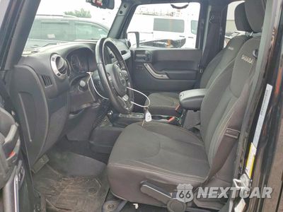 Zdjęcie 7 z 12 samochodu: 2018 JEEP WRANGLER UNLIMITED SAHARA VIN:1C4HJWEGXJL927564 - miniatura