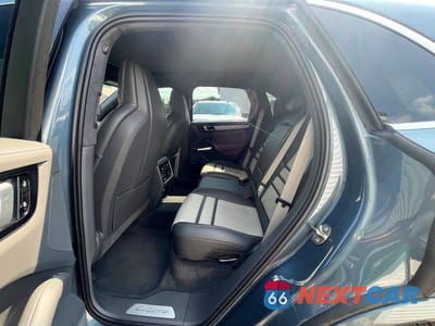 Zdjęcie 11 z 12 samochodu: 2020 PORSCHE CAYENNE TURBO VIN:WP1AF2AY7LDA39117 - miniatura
