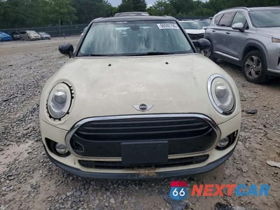 Piąte zdjęcie samochodu w środku: 2017 MINI COOPER CLUBMAN ALL4 VIN:WMWLU1C30H2F28828 - miniatura