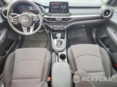 Zdjęcie 8 z 13 samochodu: 2024 KIA FORTE LXS VIN:3KPF24AD8RE734662 - miniatura