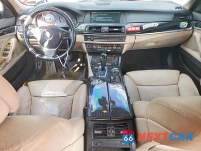 Zdjęcie 8 z 12 samochodu: 2011 BMW 535 XI VIN:WBAFU7C55BC777464 - miniatura