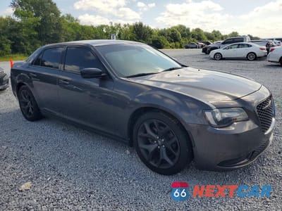 Czwarte zdjęcie samochodu z boku: 2020 CHRYSLER 300 TOURING VIN:2C3CCAAG7LH172603 - miniatura