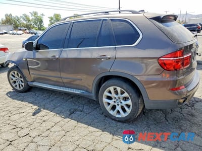 Drugie zdjęcie samochodu z przodu: 2013 BMW X5 XDRIVE35I VIN:5UXZV4C51D0B16158 - miniatura
