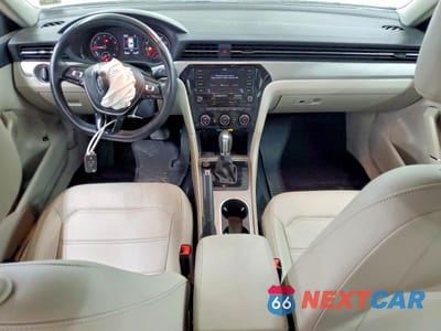 Zdjęcie 8 z 12 samochodu: 2020 VOLKSWAGEN PASSAT SE VIN:1VWWA7A32LC004804 - miniatura