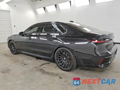 Drugie zdjęcie samochodu z przodu: 2023 BMW 760 XI VIN:WBA33EJ01PCN17880 - miniatura