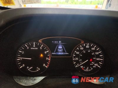 Zdjęcie 9 z 13 samochodu: 2019 NISSAN PATHFINDER SL VIN:5N1DR2MM7KC587245 - miniatura