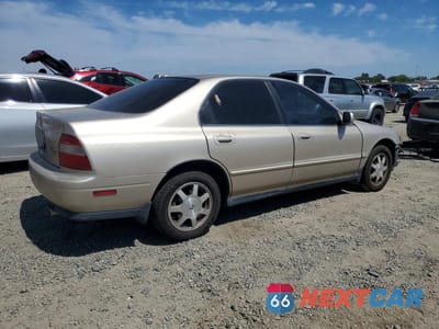 Trzecie zdjęcie samochodu z tyłu: 1994 HONDA ACCORD EX VIN:JHMCD5655RC102423 - miniatura