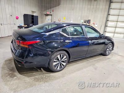 Trzecie zdjęcie samochodu z tyłu: 2021 NISSAN ALTIMA SV VIN:1N4BL4DV0MN374779 - miniatura