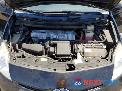 Zdjęcie 11 z 12 samochodu: 2015 TOYOTA PRIUS TWO VIN:JTDKN3DU3F0434981 - miniatura