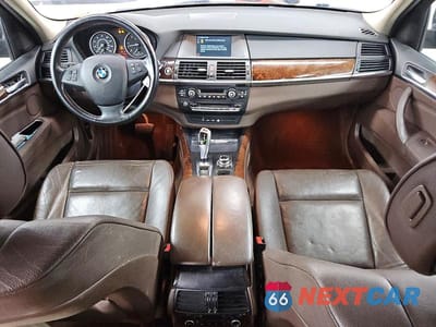 Zdjęcie 8 z 12 samochodu: 2010 BMW X5 XDRIVE35D VIN:5UXFF0C56ALT75812 - miniatura