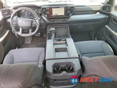 Zdjęcie 8 z 12 samochodu: 2023 TOYOTA TUNDRA SR VIN:5TFKB5DB6PX120866 - miniatura