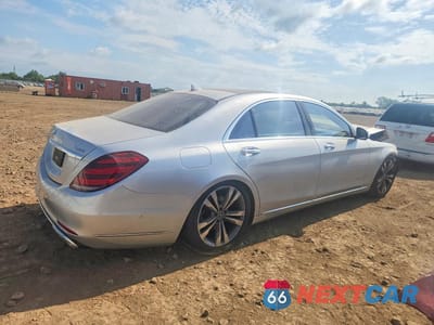 Trzecie zdjęcie samochodu z tyłu: 2018 MERCEDES-BENZ S 450 4MATIC VIN:WDDUG6EB4JA350002 - miniatura