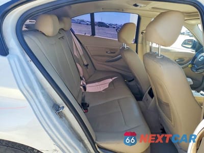 Zdjęcie 10 z 13 samochodu: 2013 BMW 328 I SULEV VIN:WBA3C1C52DF441551 - miniatura