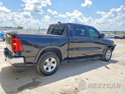 Trzecie zdjęcie samochodu z tyłu: 2025 RAM 1500 BIG HORN/LONE STAR VIN:1C6RRFFG3SN525880 - miniatura