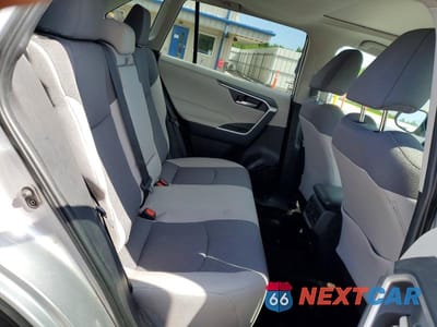 Zdjęcie 10 z 12 samochodu: 2025 TOYOTA RAV4 XLE VIN:2T3P1RFV8SC504248 - miniatura