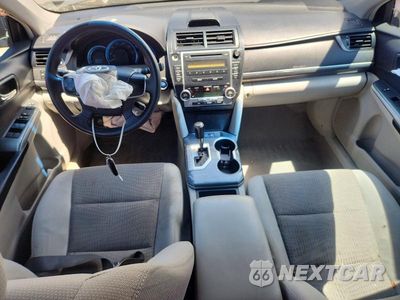 Zdjęcie 8 z 12 samochodu: 2012 TOYOTA CAMRY HYBRID LE VIN:4T1BD1FK5CU025674 - miniatura