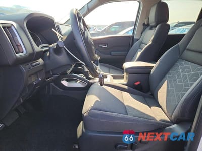 Zdjęcie 7 z 13 samochodu: 2026 NISSAN FRONTIER SV VIN:1N6ED1EKXTN642062 - miniatura