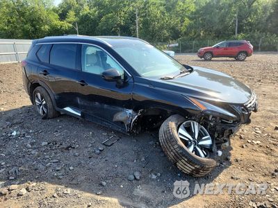 Czwarte zdjęcie samochodu z boku: 2023 NISSAN ROGUE SL VIN:5N1BT3CBXPC914596 - miniatura