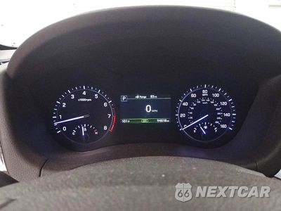 Zdjęcie 9 z 12 samochodu: 2019 GENESIS G80 3.8 VIN:KMTFN4JE2KU303291 - miniatura