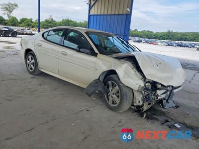 Czwarte zdjęcie samochodu z boku: 2007 PONTIAC GRAND PRIX VIN:2G2WP552X71119383 - miniatura