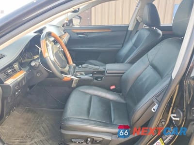 Zdjęcie 7 z 12 samochodu: 2013 LEXUS ES 300H VIN:JTHBW1GG8D2003995 - miniatura