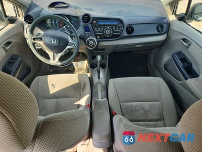 Zdjęcie 8 z 12 samochodu: 2010 HONDA INSIGHT EX VIN:JHMZE2H73AS039417 - miniatura