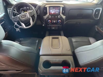 Zdjęcie 8 z 12 samochodu: 2022 GMC SIERRA K2500 SLT VIN:1GT49NEY4NF201634 - miniatura